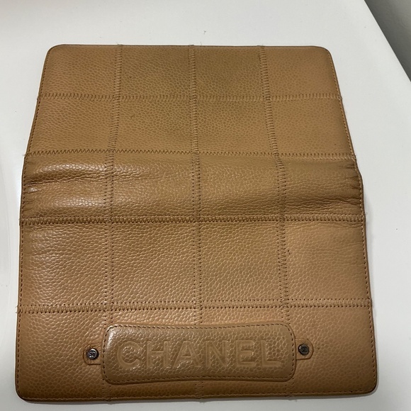 Chanel chocolate bar caviar wallet - Picture 2 of 9
